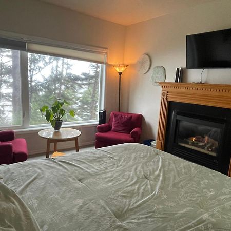 Tyee Lodge Bed And Breakfast Newport Exterior foto